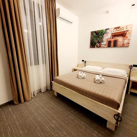 Camere Fiera Verona - Casanostra Экстерьер фото